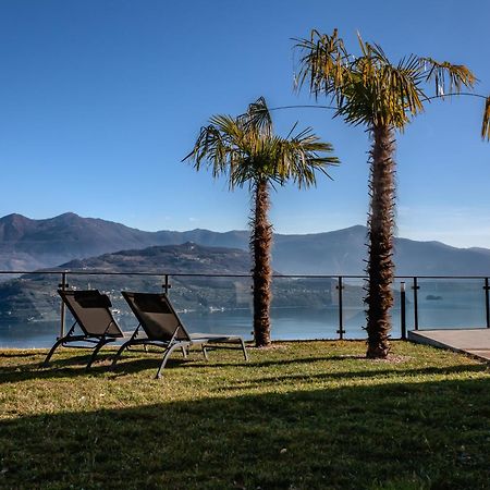 Mia Isola With Lake View, Garden And Swimming Pool Parzanica Eksteriør billede